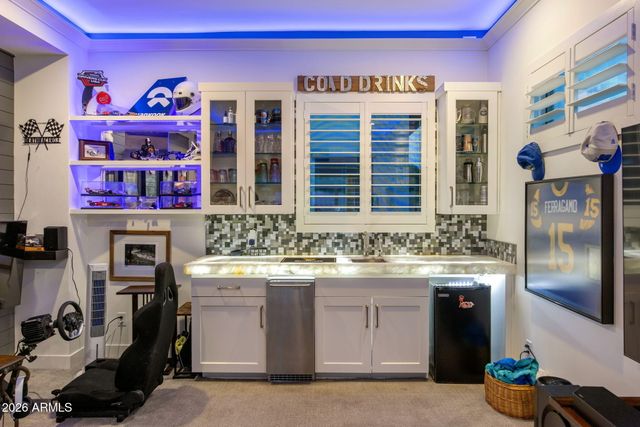 1732 E GILLCREST Road, Gilbert, AZ 85298
