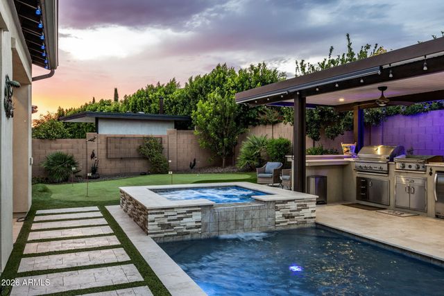 1732 E GILLCREST Road, Gilbert, AZ 85298
