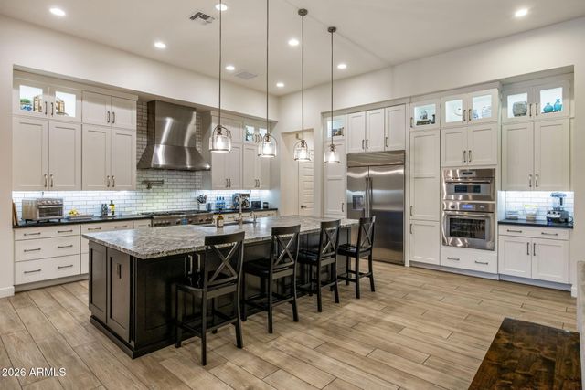1732 E GILLCREST Road, Gilbert, AZ 85298