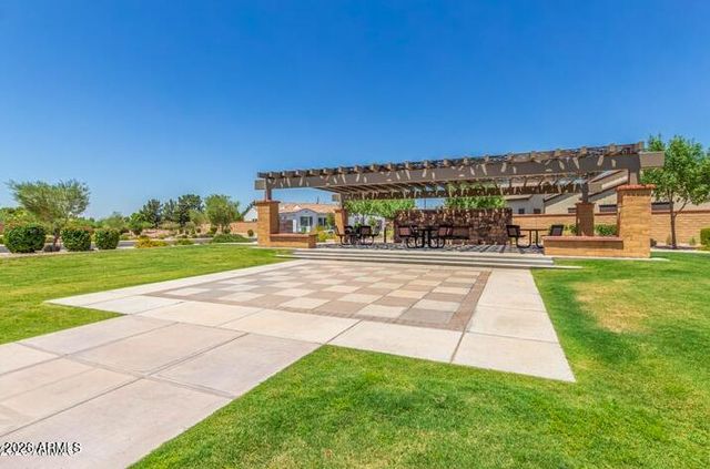1732 E GILLCREST Road, Gilbert, AZ 85298