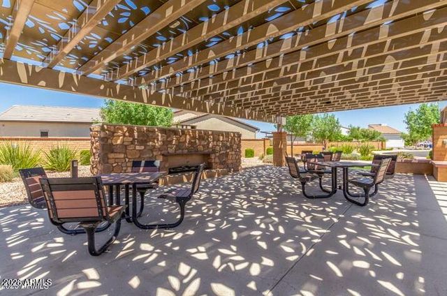 1732 E GILLCREST Road, Gilbert, AZ 85298