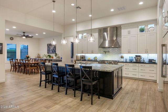 1732 E GILLCREST Road, Gilbert, AZ 85298
