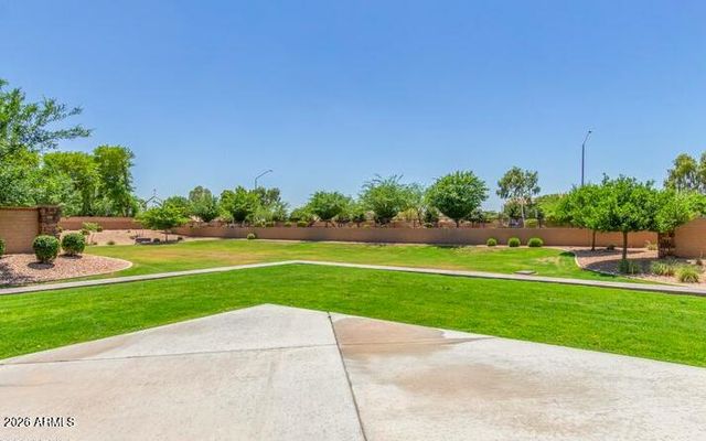 1732 E GILLCREST Road, Gilbert, AZ 85298