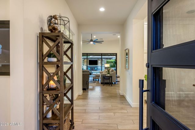 1732 E GILLCREST Road, Gilbert, AZ 85298