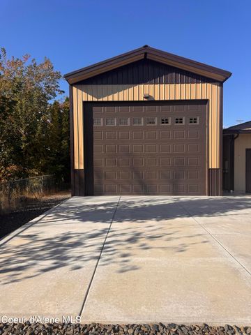 1621 E HAYCRAFT AVE, Coeur d'Alene, ID 83815 property photo