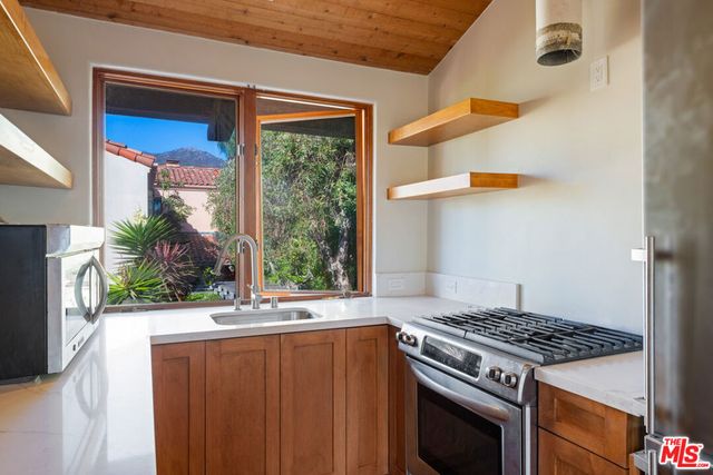 23351 Malibu Colony Road 108a, Malibu, CA 90265