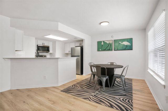 923 E 41st ST 102, Austin, TX 78751