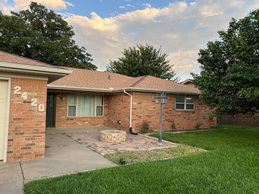 2420 N Fir Street, Pampa, TX 79065