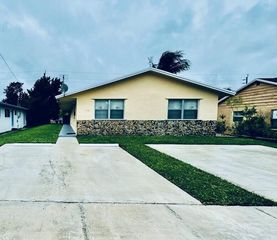 2314 Harding Street A, Hollywood, FL 33020