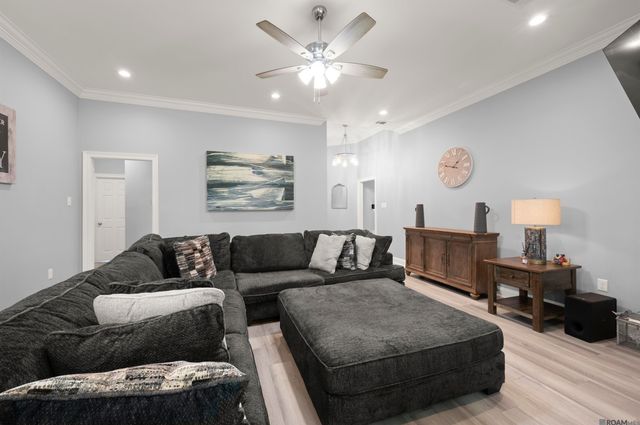 11202 Big Bend Ave, Baton Rouge, LA 70814