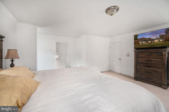 10325 MILL POND RD, Spotsylvania, VA 22551