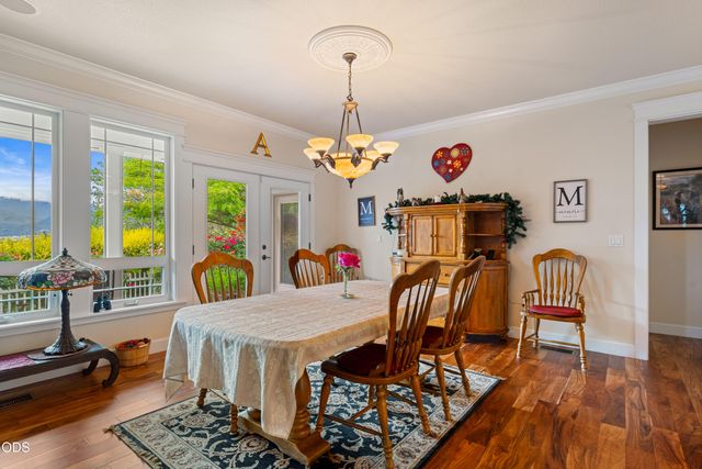 2226 SE Linden Lane, Grants Pass, OR 97527