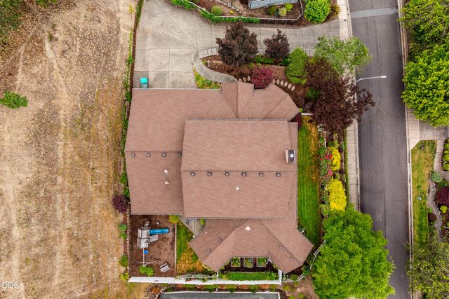 2226 SE Linden Lane, Grants Pass, OR 97527