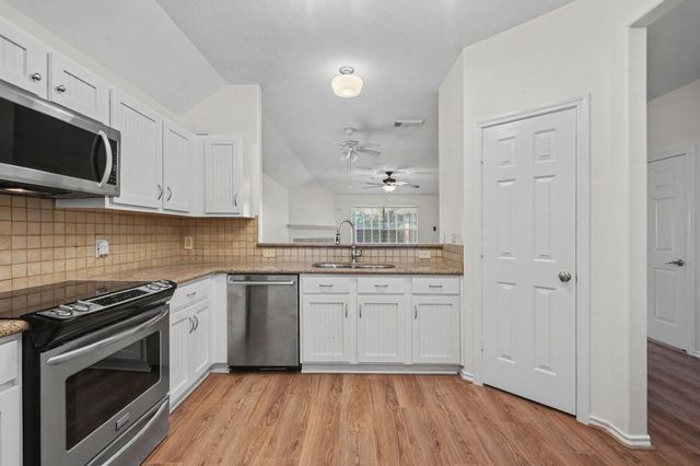 15403 Court Green Trail, Cypress, TX 77433