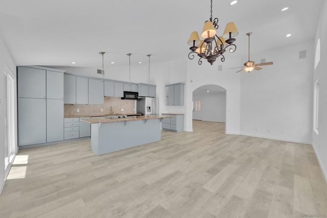 11615 Alveo Way, San Diego, CA 92127