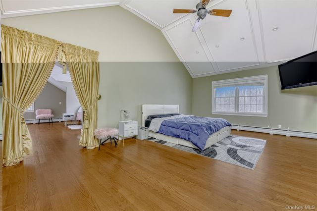 2 Garnett Hill Road, Chester, NY 10918