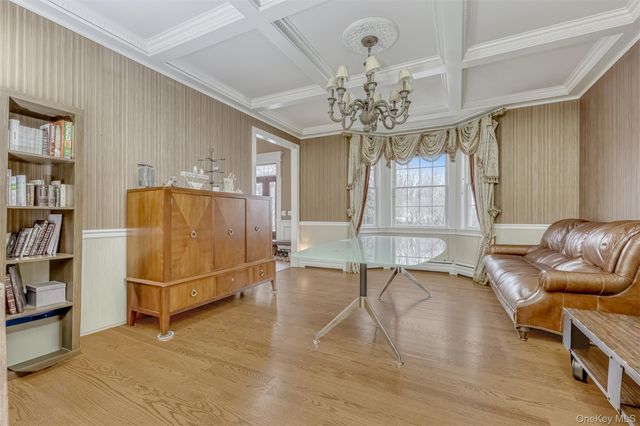 2 Garnett Hill Road, Chester, NY 10918