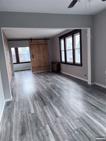 210-212 Franklin Street, Secaucus, NJ 07094