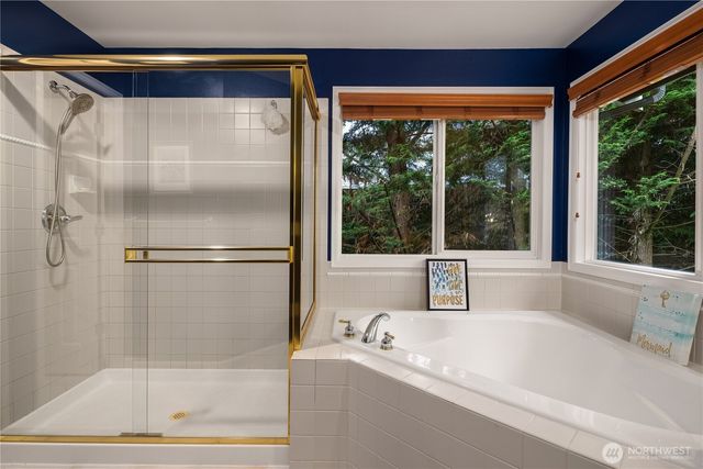 10444 SE 22nd Street, Bellevue, WA 98004