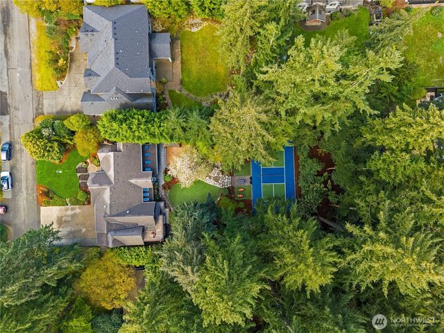 10444 SE 22nd Street, Bellevue, WA 98004