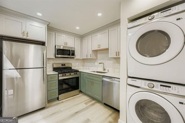 3099 Delowe Drive, Atlanta, GA 30344