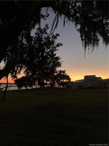 7090 Moss Lake Lane, Sulphur, LA 70665