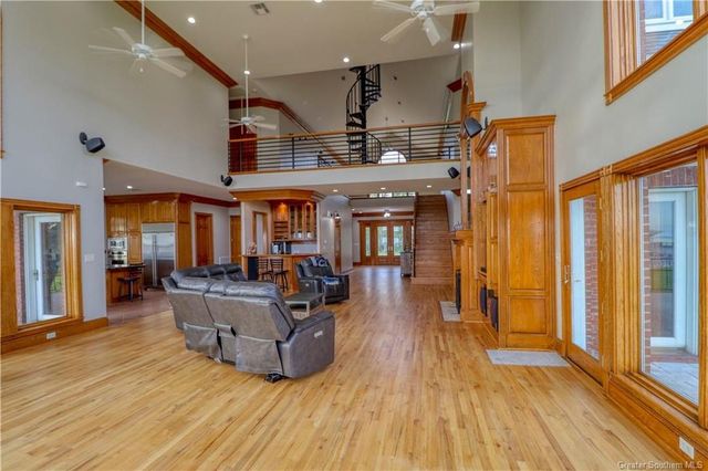 7090 Moss Lake Lane, Sulphur, LA 70665