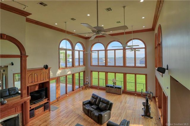 7090 Moss Lake Lane, Sulphur, LA 70665