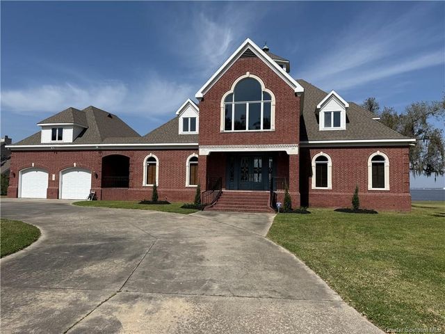 7090 Moss Lake Lane, Sulphur, LA 70665