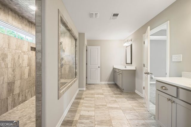 745 Mountain View Road, Hamilton, GA 31811
