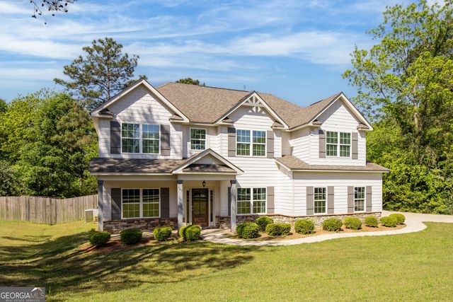 745 Mountain View Road, Hamilton, GA 31811