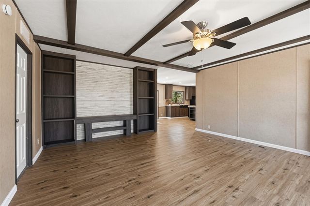 140 Michaels Lane, Huntsville, TX 77320