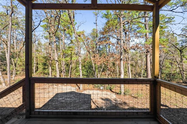 140 Michaels Lane, Huntsville, TX 77320