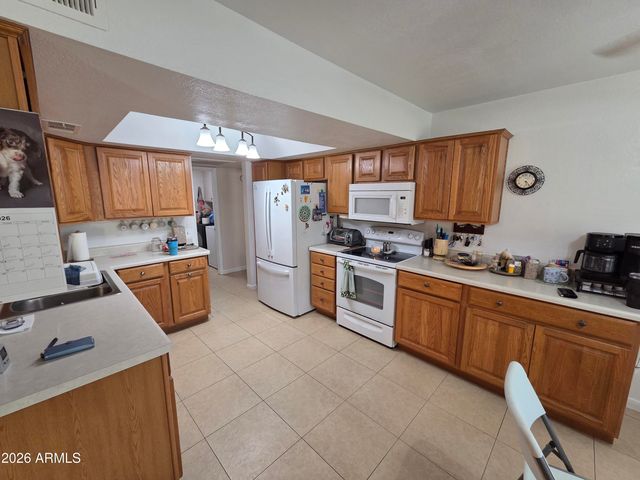 10340 W HAZELWOOD Avenue, Phoenix, AZ 85037