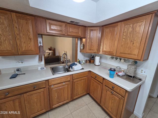 10340 W HAZELWOOD Avenue, Phoenix, AZ 85037
