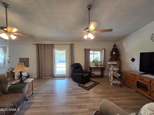 10340 W HAZELWOOD Avenue, Phoenix, AZ 85037
