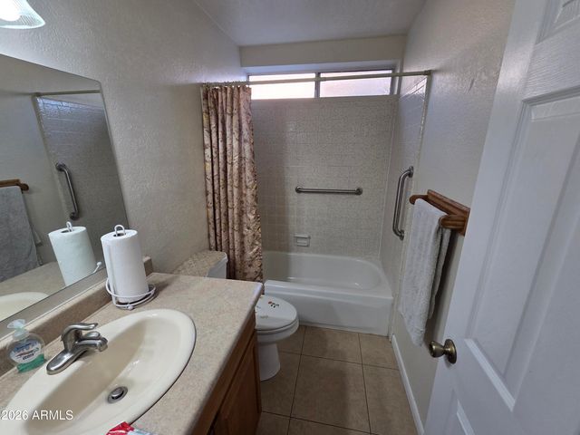 10340 W HAZELWOOD Avenue, Phoenix, AZ 85037