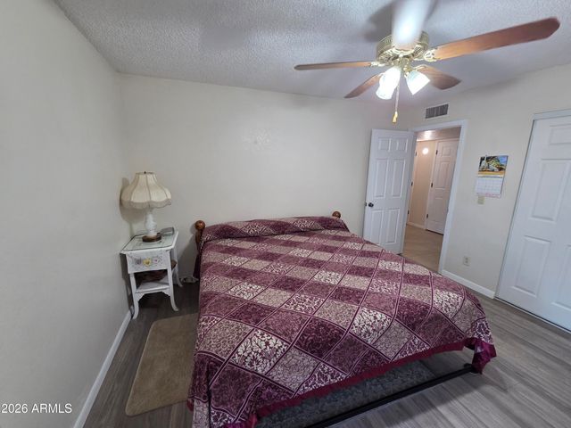 10340 W HAZELWOOD Avenue, Phoenix, AZ 85037