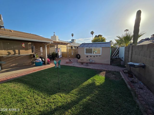 10340 W HAZELWOOD Avenue, Phoenix, AZ 85037