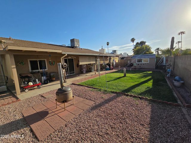 10340 W HAZELWOOD Avenue, Phoenix, AZ 85037