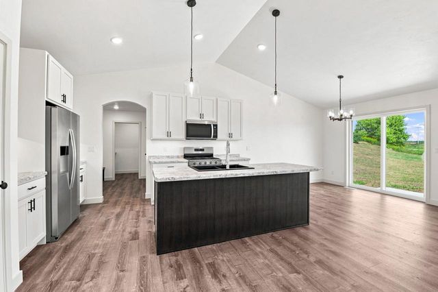 587 EMERALD ISLE COURT, Wrightstown, WI 54180