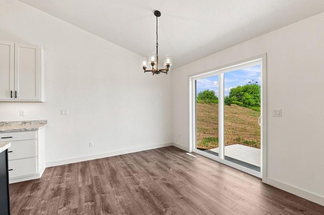 587 EMERALD ISLE COURT, Wrightstown, WI 54180