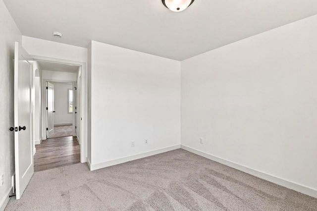 587 EMERALD ISLE COURT, Wrightstown, WI 54180