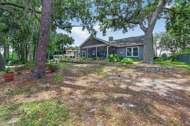 8243 RIVIERA SHORE COURT, Orlando, FL 32817
