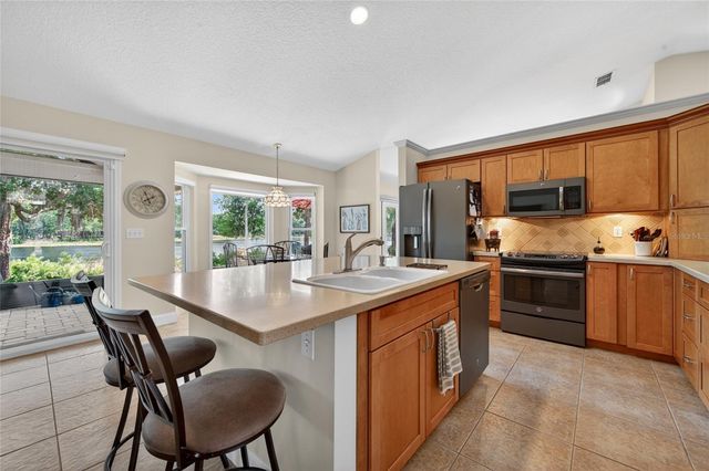 8243 RIVIERA SHORE COURT, Orlando, FL 32817