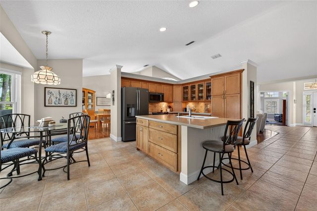 8243 RIVIERA SHORE COURT, Orlando, FL 32817