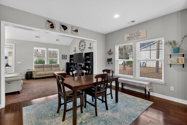 105 Perry Drive, Summerville, SC 29483