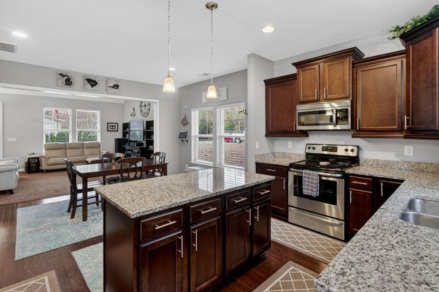 105 Perry Drive, Summerville, SC 29483