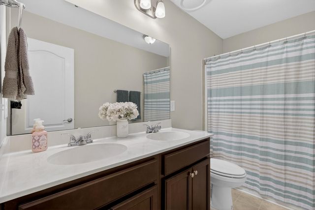 105 Perry Drive, Summerville, SC 29483