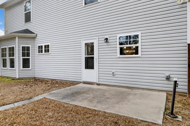 105 Perry Drive, Summerville, SC 29483